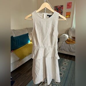 Banana Republic Cream Sleeveless Textured Dress 4 spring Bridal fit and flare